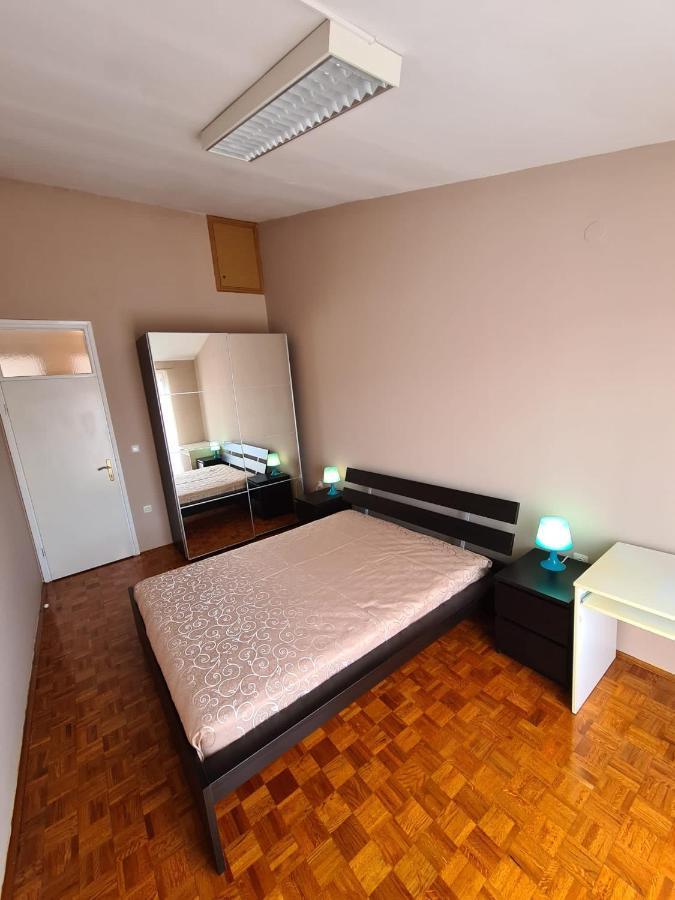 Apartment Sunny Πούλα Εξωτερικό φωτογραφία