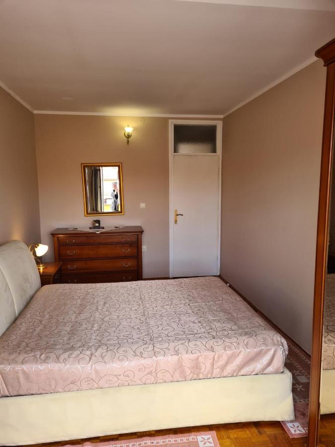 Apartment Sunny Πούλα Εξωτερικό φωτογραφία