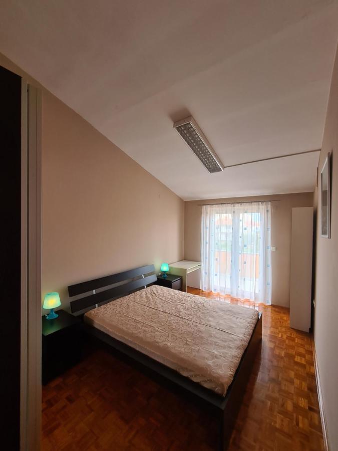 Apartment Sunny Πούλα Εξωτερικό φωτογραφία