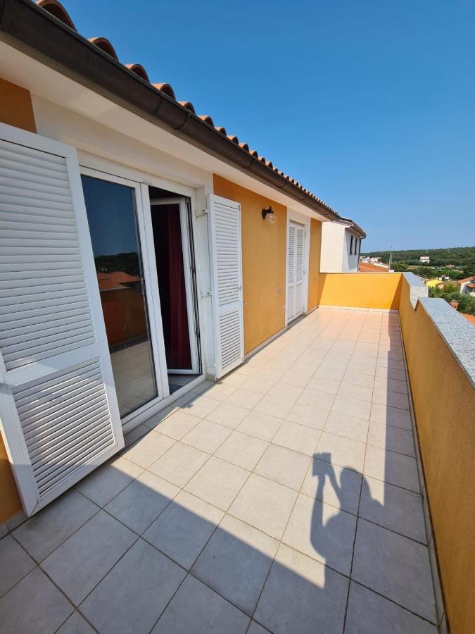 Apartment Sunny Πούλα Εξωτερικό φωτογραφία